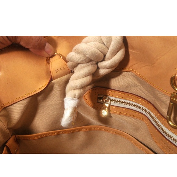 RARE Louis Vuitton Tote Offers/Trades* - Picture 7 of 7